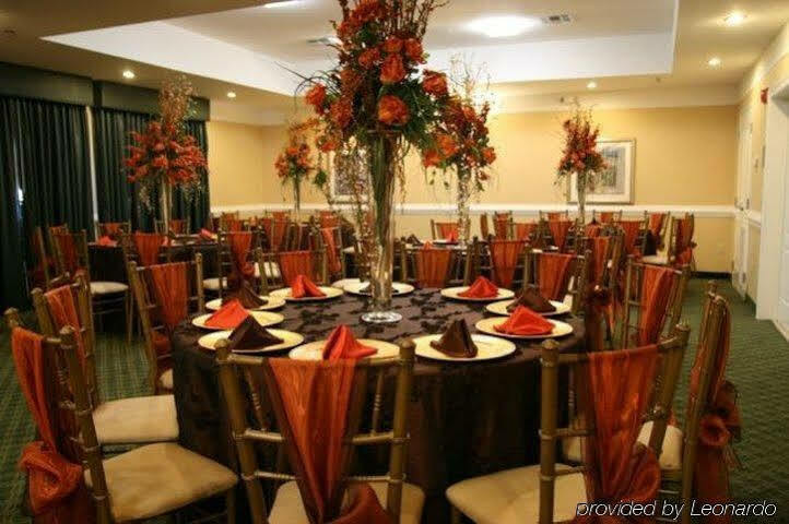 La Quinta By Wyndham Mission At West Mcallen Exterior photo